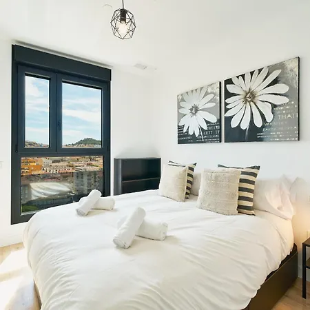 Sky Tower By Lovely Apartment *